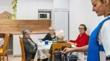 Психология старения: как справиться со страхами, одиночеством и тревогой за будущее